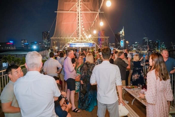  Dinner cruises on the Saigon River